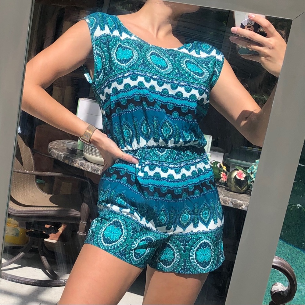 LIKE NEW Urban Outfitters Boho Romper